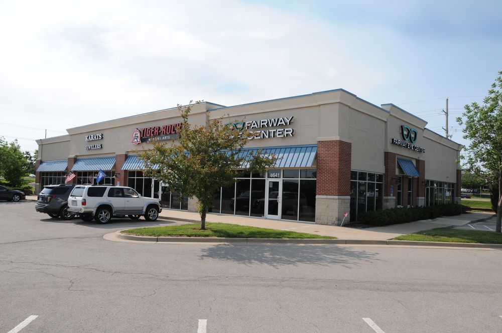 The Block Building, a three-unit retail building at 8641, 8645, and 8651 W 135th Street on the corner of the Overland Pointe development, sold with Graystone representing the seller